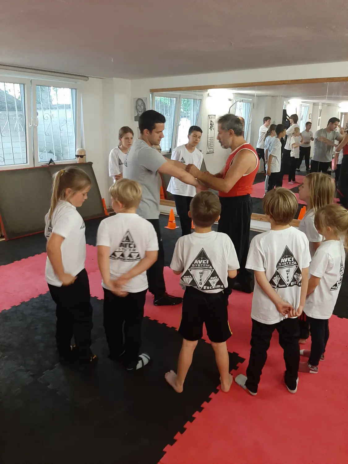 Kampfsportschule Moers - Kindertraining im Trainingsraum
