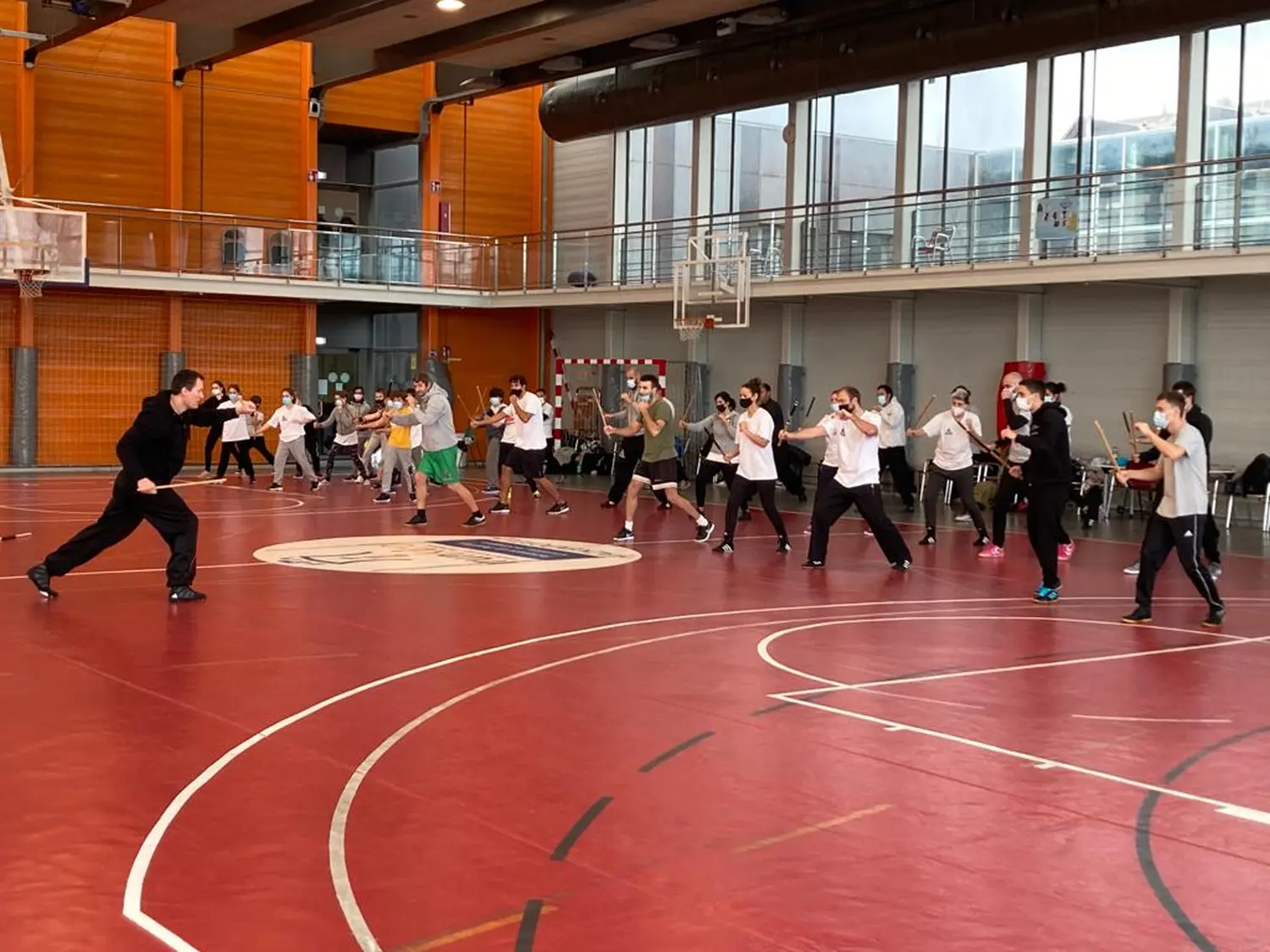 Kampfsportschule Moers - Erwachsenentraining im Trainingsgelände