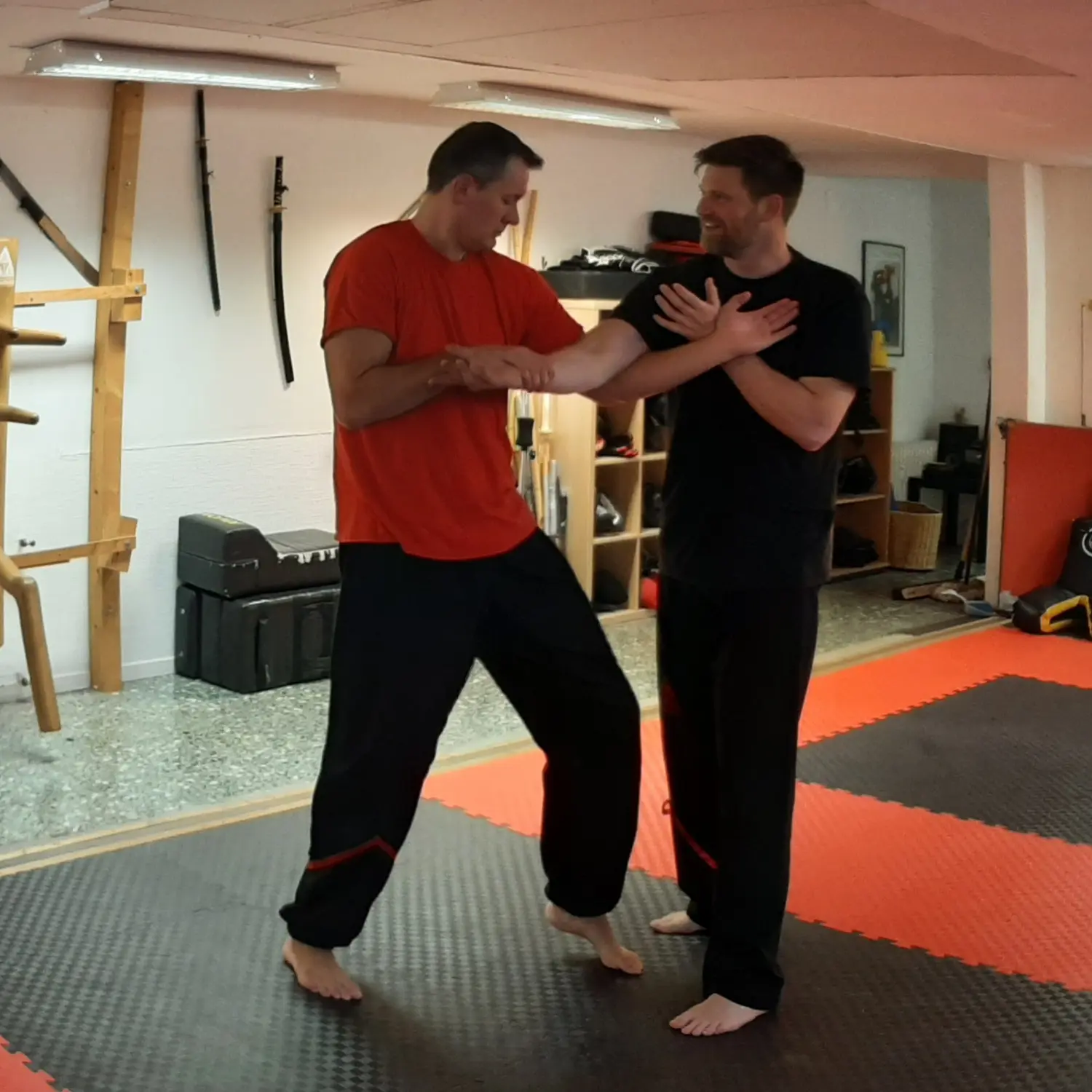 Kampfsportschule Moers - Erwachsenentraining im Trainingsraum