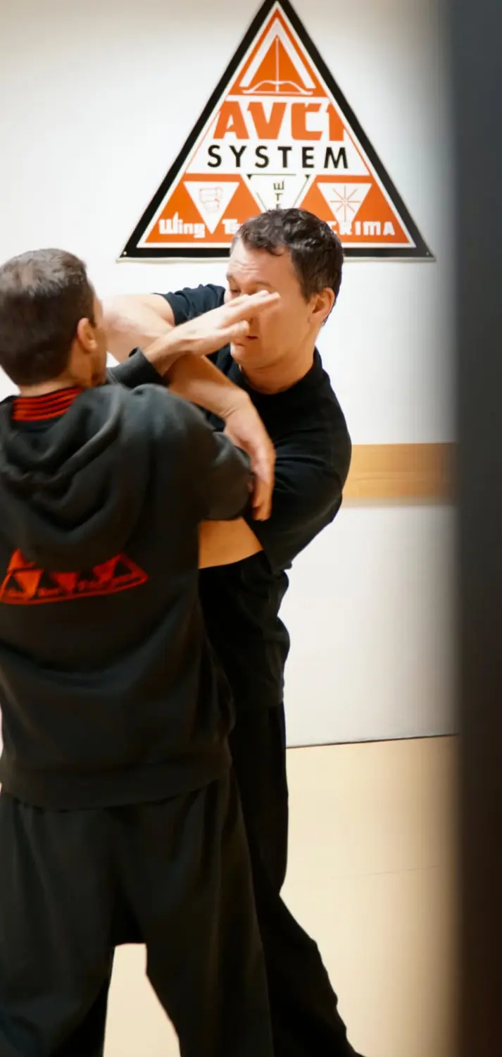Kampfsportschule Moers - Erwachsenentraining im Trainingsraum